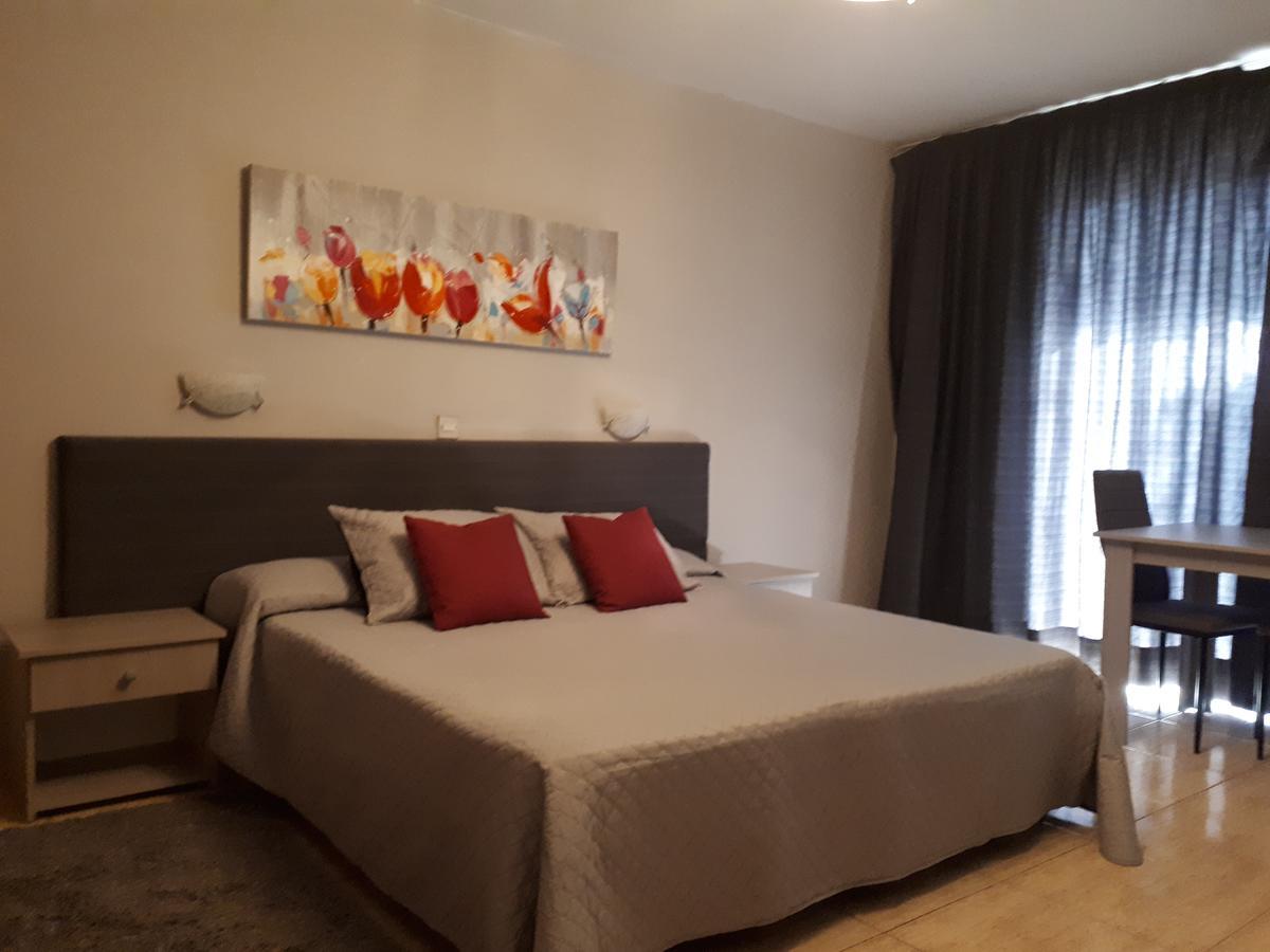 Irene'S Apartments Лимасол Экстерьер фото