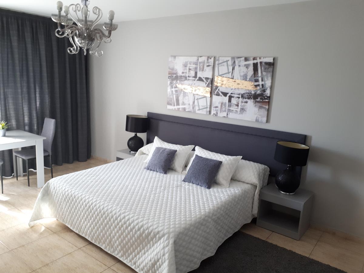 Irene'S Apartments Лимасол Экстерьер фото