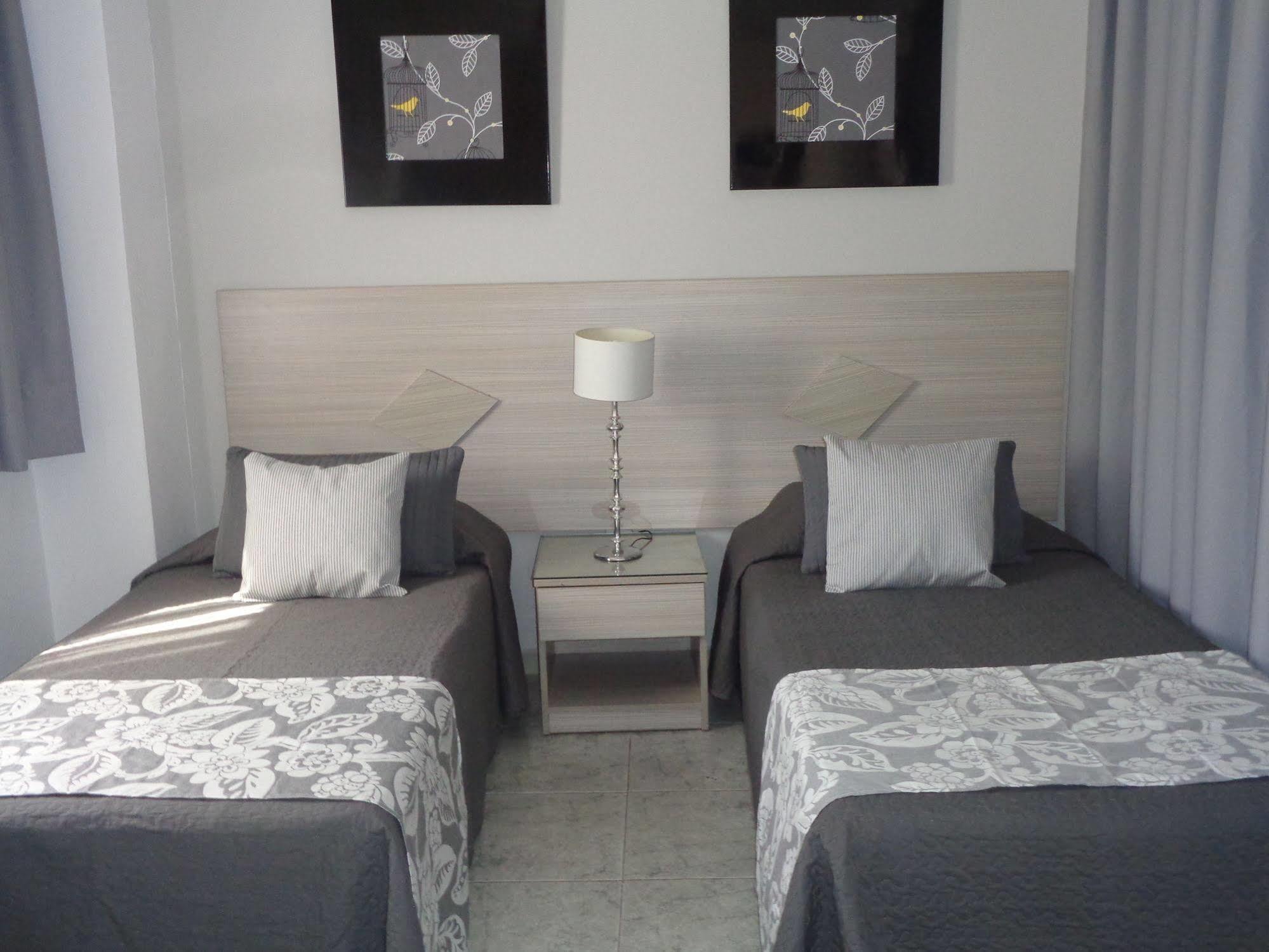 Irene'S Apartments Лимасол Экстерьер фото