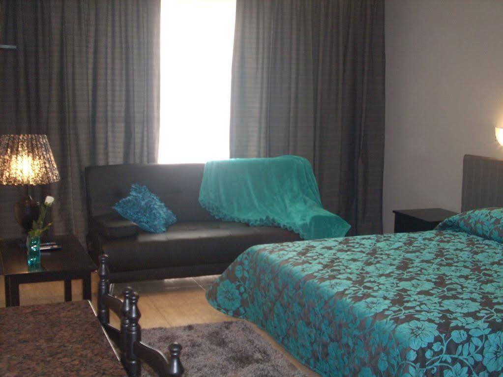 Irene'S Apartments Лимасол Экстерьер фото